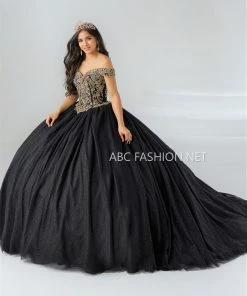 House Of Wu Fiesta Gowns Quinceañera Off Shoulder Quinceanera Dress By Fiesta Gowns 56446