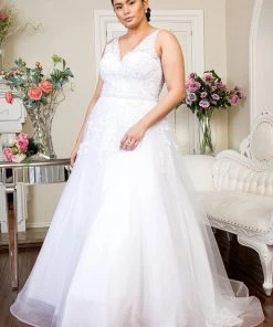 Embroidered Wedding Dress By Elizabeth K GL1949