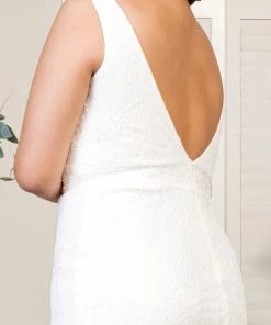 Fitted Lace Bridal Gown By Elizabeth K GL1940