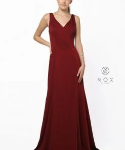 Prom Fitted Long Sleeveless V-Neck Dress By Nox Anabel Q011