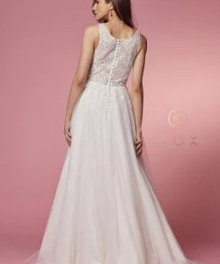 Floral Lace Sleeveless Wedding Dress By Nox Anabel JE920