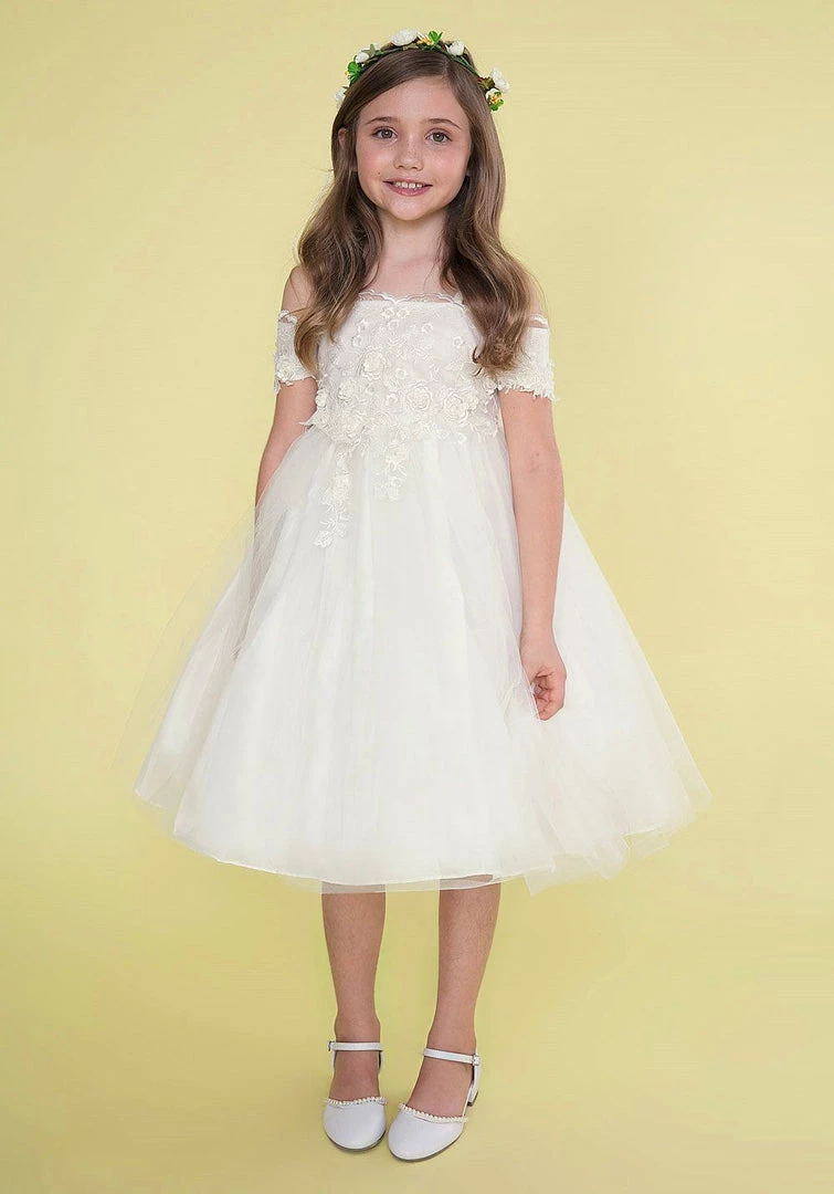 Calla Collection Girls Off The Shoulder Dress With Lace Appliqued Bodice Flower Girl Dresses 5 Calla Collection Girls Off The Shoulder Dress With Lace Appliqued Bodice Flower Girl Dresses