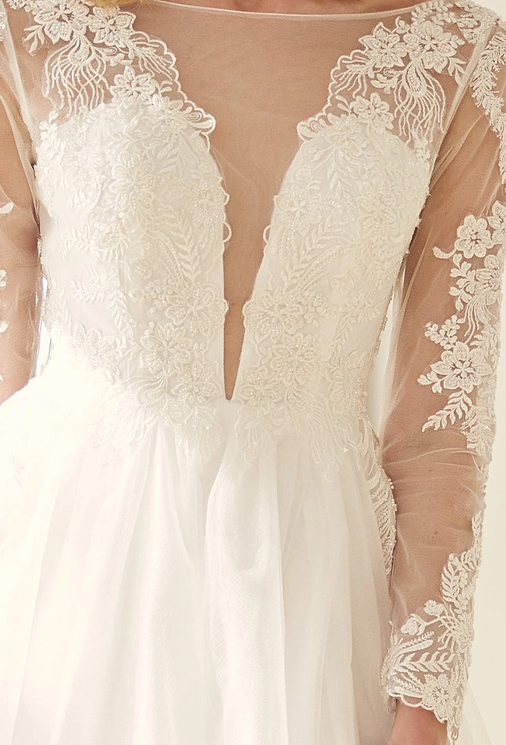 Long Sleeve Wedding Gown By Nox Anabel JE911 9 Long Sleeve Wedding Gown By Nox Anabel JE911