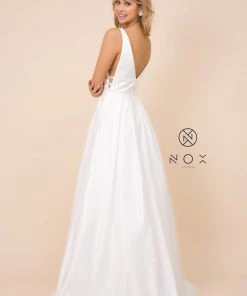 Long V-Neck Cutout Dress With Pockets By Nox Anabel M130