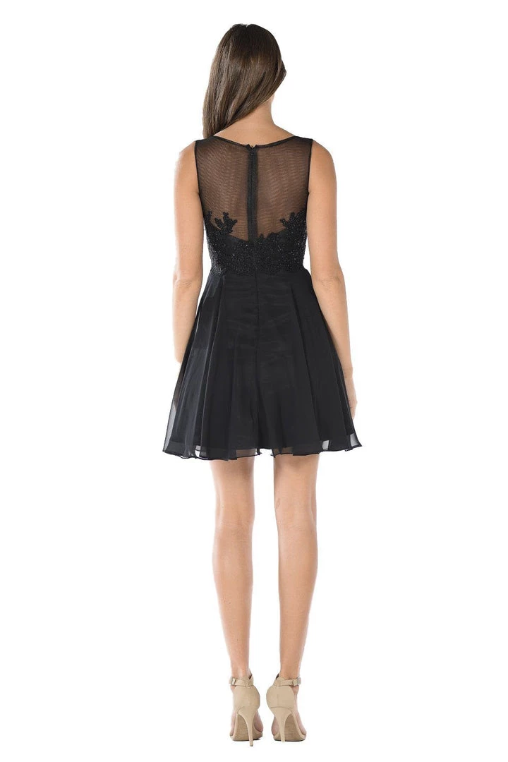 Pink Short Chiffon Dress With Lace Applique Bodice By Poly USA Prom 12 Pink Short Chiffon Dress With Lace Applique Bodice By Poly USA Prom