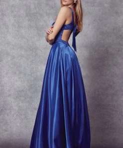 Sleeveless V-Neck Bow Back Gown By Juliet 691
