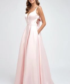 Sleeveless V-Neck Bow Back Gown By Juliet 691