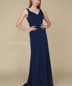 Prom Fitted Long Sleeveless V-Neck Dress By Nox Anabel Q011