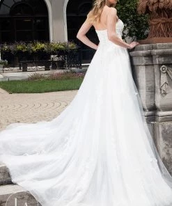 Lo Adoro By Mary's Bridal Sweetheart Lace Applique Wedding Gown By Mary's Bridal M638 Wedding Dresses