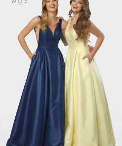 Prom Long V-Neck Taffeta Dress By Nox Anabel E156